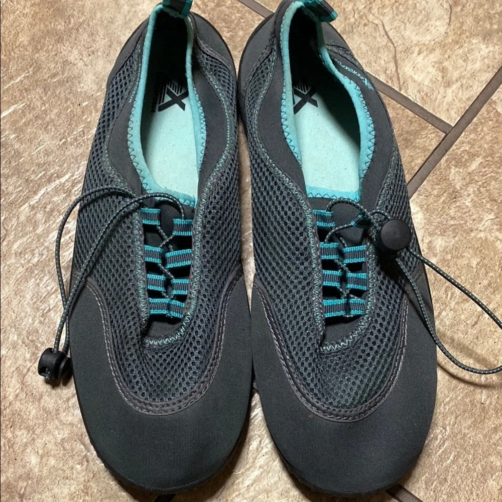 ZeroXposure Unisex Water/Athletic Shoes with Breathable Mesh 10?
